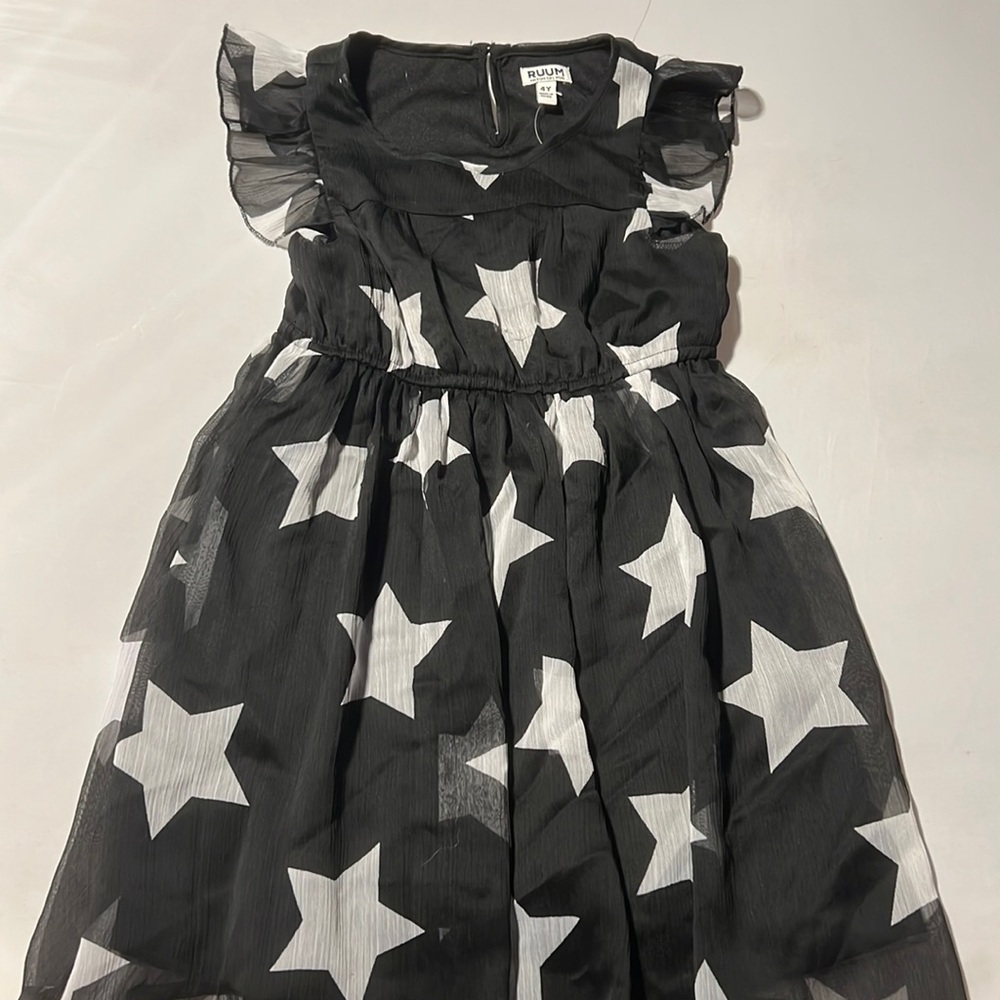 RUUM NWT sz 4 girls dress